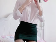 白虎巨乳小濕妹無毛粉嫩手淫快樂時光
